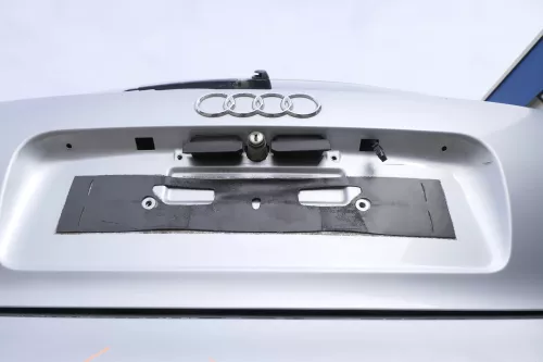 Audi A3 8L bis cBj. ca1999 Heckklappe Kofferraumklappe Klappe hinten LY7M silber (164796)