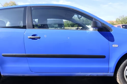 VW Polo 9N 9N3 Tür vorne rechts Beifahrertür 2/3-Türer blau LA5F ohneAnbautei