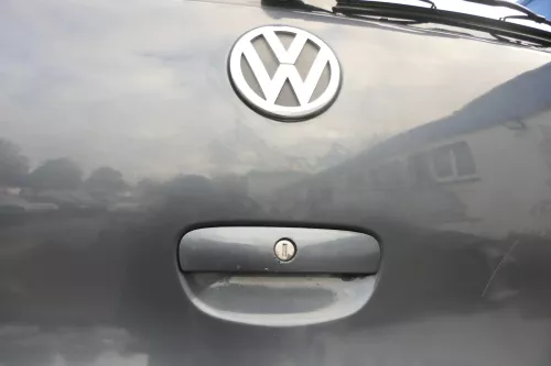 VW Polo 9N 9N3 Griff Heckkklappe Heckklappengriff grau LC7V