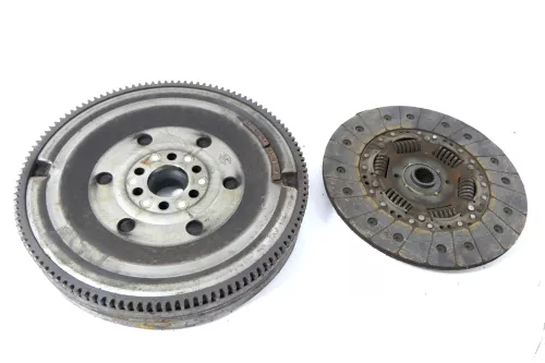 VW Passat 3B A4 B5 Schwungrad Zweimassenschwungrad AVF 1,9 TDI 96kw 136PS