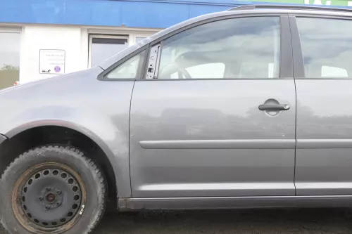 VW Touran 1T 1T3 Tür vorne links Fahrertür grau LD7X OHNE Anbauteile Cross