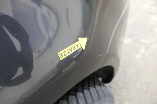 VW Touran 1T Kotflügel vorne rechts schwarz LC9Z 1T0821022A ca.Bj2003-2006 (165047)