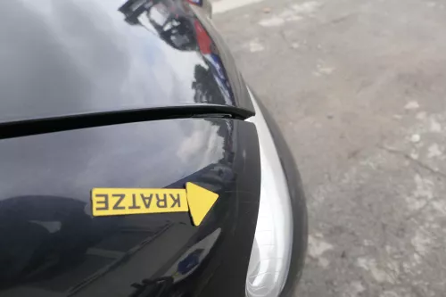 VW Touran 1T Kotflügel vorne rechts schwarz LC9Z 1T0821022A ca.Bj2003-2006 (165047)