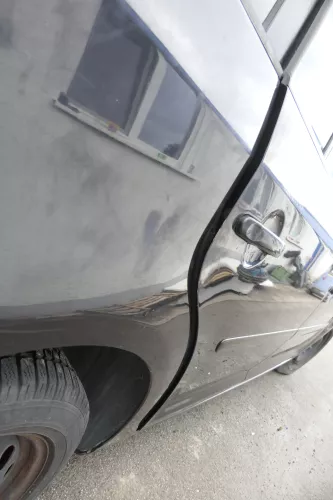 VW Touran 1T 1T3 Tür hinten rechts schwarz LC9Z (165049)