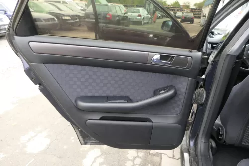 4x A6 4B Türverkleidung Verkleidung Tür vorne hinten links rechts onyx (165080)