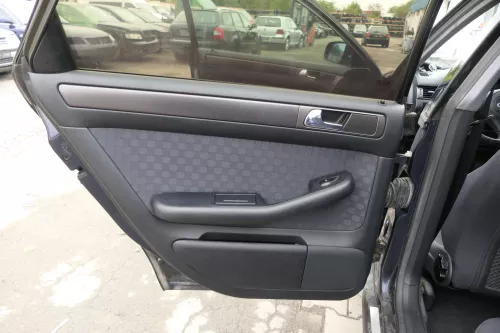 4x A6 4B Türverkleidung Verkleidung Tür vorne hinten links rechts onyx (165080)