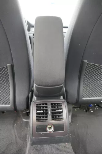 Audi A6 4B C5 Mittelarmlehne Armlehne original onyx dunkel anthrazit (165082)