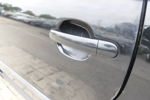 VW Passat 3B 3BG Kombi Variant Tür hinten links schwarz L041 ohneAnbauteile (165095)