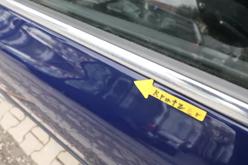 VW Passat 3B 3BG 3B6 Kombi + Limo Tür vorne links Fahrertür blau LB5N ohneAnbaut (165110)