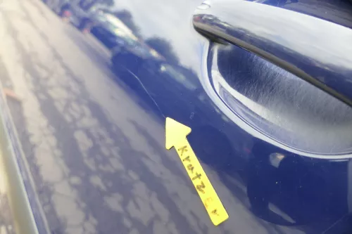 VW Passat 3B 3BG 3B6 Kombi + Limo Tür vorne links Fahrertür blau LB5N ohneAnbaut (165110)