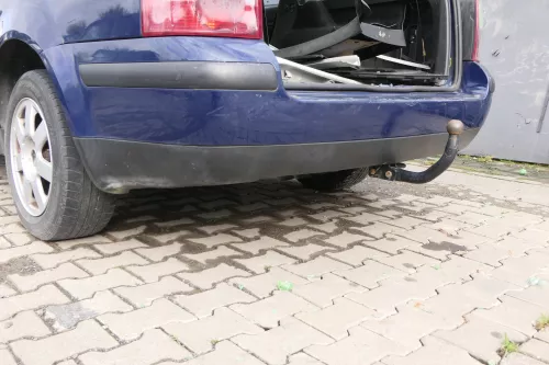 VW Passat 3BG Kombi Variant Stoßstange hinten Heckstoßstange blau LB5N (165112)