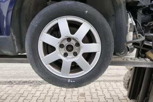 1x Felge Alufelge original VW Passat 3BG 7jx15H2 ET45 3B0601025A 3B0 601 025 A 1