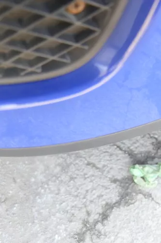 VW Polo 6N2 Stoßstange vorne Frontstoßstange Stoßfänger blau LA5C +Grill (165128)