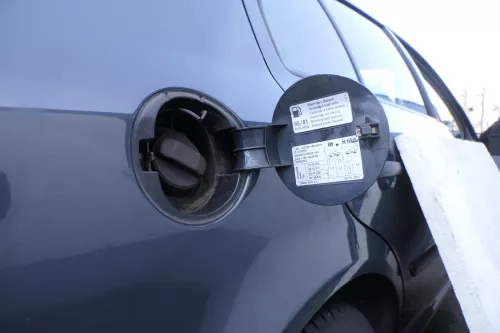 Skoda Octavia 1U Limousine Tankdeckel Deckel Tank Tankverschluß grau LF7S L8L8 (165182)