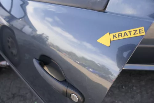 Skoda Octavia 1U Kombi + Limo Tür vorne links Fahrertür grau LF7S L8L8 - ohne An (165192)