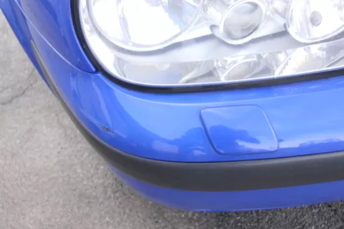 VW Golf 4 Stoßstange vorne Stoßfänger vorn vorne blau LW5Z SWR (165385)