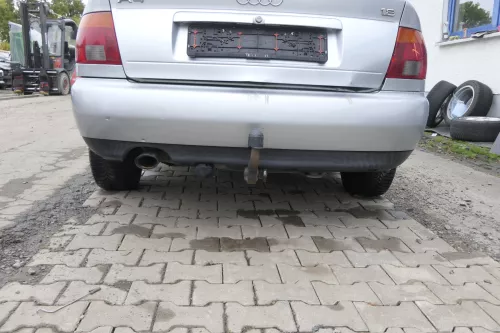 Audi A4 B5 Limousine Stoßstange hinten Heckstoßstange silber grau LY7M biscaBj99