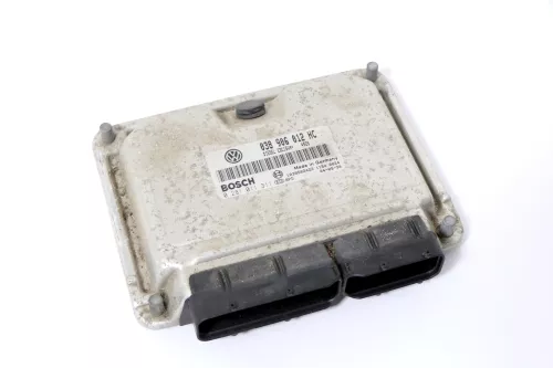 Skoda Ocatvia 1U Steuergerät 1,9 TDI 81kw 110PS ASV Motor 038906012HC (165452)