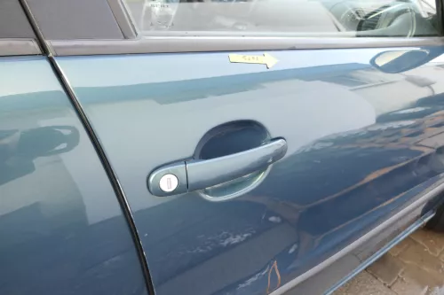 Seat Leon Toledo 1M Tür vorne rechts Beifahrertür grün LS5W AZUL TOPACIO L5SW (165472)