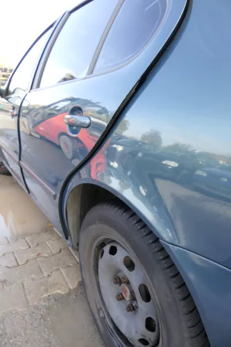 Seat Leon Toledo 1M Tür hinten links Fahrerseite LS5W AZUL TOPACIO L5SW grün (165476)