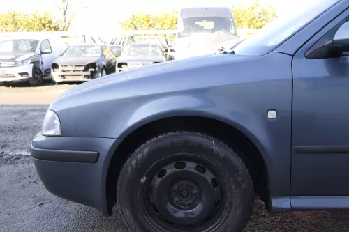 Skoda Octavia 1U Kotflügel vorne links grau LF7V 9901 U9 auch Combi