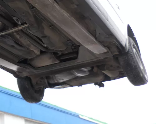 VW Passat 3B 3BG Auspuff Mittelschalldämpfer + Endschal 1,9 TDI AJM AVB 85kw 74k (165548)