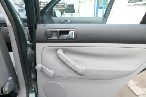 1x VW Golf 4 1J Limousine Türverkleidung Verkleidung Tür hinten rechts grau (165610)