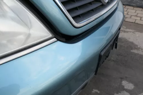 Audi A6 4B Frontstoßstange Stoßstange vorn vorne Stoßfänger grün blau LX6V jaspi (165665)