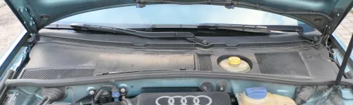 A6 4B Abdeckung Wasserkasten Wasserabweiser Batterie