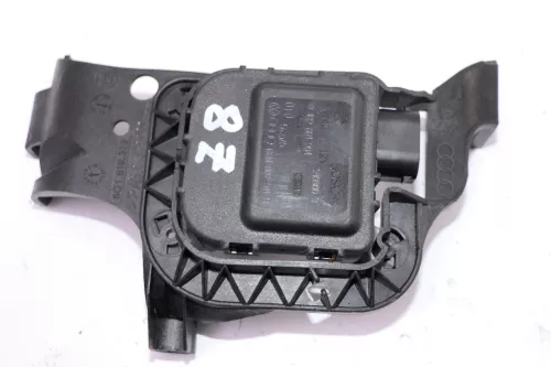 Polo Stellmotor für Temperaturregelklappe Klimaanlage Klimatronic 8Z0819453C (165856)