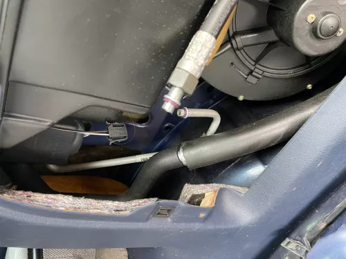 VW T4 Klimaleitung Klima Leitung 703820742A Klimaschlauch Hinten