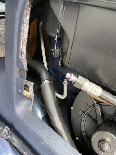 VW T4 Klimaleitung Klima Leitung 703820742A Klimaschlauch Hinten