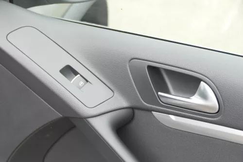 VW Tiguan 5N Türverkleidung Verkleidung Tür vorne+hinten Dynaudio schwarz (165941)