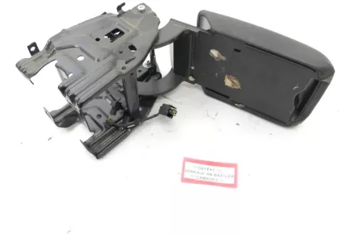 Audi A4 B8 8K Mittelarmlehne Armlehne mitte original soul schwarz Leder - DEFEKT (166076)