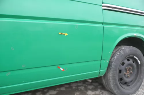 T4 Transporter Tür links Schiebetür mit Scheibe Multivan Caravelle grün Polizei (166175)