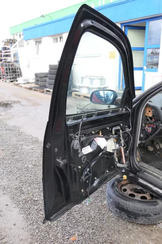 VW Golf 4 Bora Tür vorne links Fahrertür 4/5-Türer Kombi Variant schwarz LC9Z (166212)