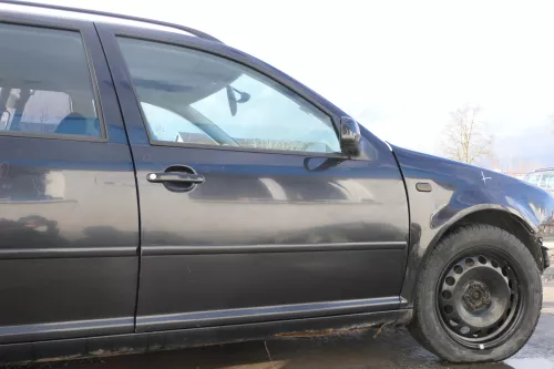 Golf 4 Bora Tür vorne rechts Beifahrertür 4/5-Türer Kombi Variant schwarz LC9Z (166213)