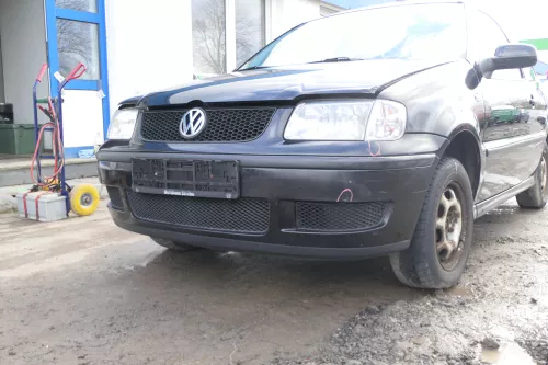 VW Polo 6N2 Stoßstange vorne Frontstoßstange Stoßfänger schwarz LC9Z (166329)