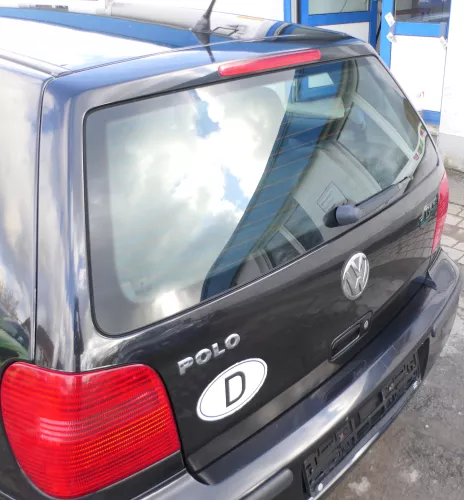 Polo 6N2 Heckklappe Klappe hinten Kofferraumklappe schwarz LC9Z Scheibe (166334)
