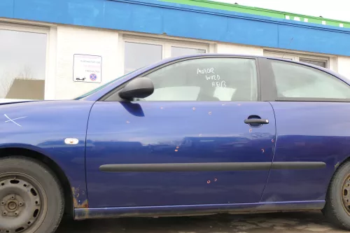 Seat Ibiza 6L Tür Fahrertür 2/3-Türer vorne links blau LS5S