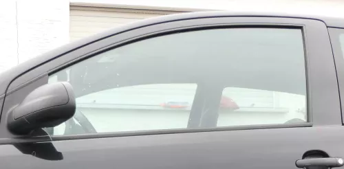 VW Fox 5Z vorne links Fenster Scheibe in Tür Fensterscheibe 5Z3845021B (166427)