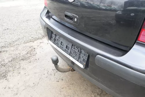 VW Golf 4 Limousine Stoßstange hinten Heckstoßstange Stoßfänger schwarz LC9Z (166433)