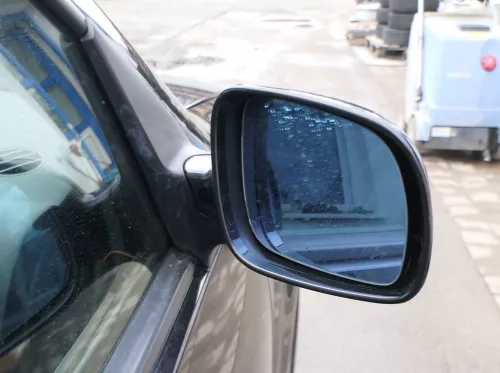 VW Bora Golf 4 elektrischer Spiegel Außenspiegel rechts mit Glas schwarz LC9Z KM