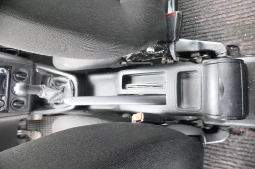 VW Golf 4 Bora Mitteltunnel Aschenbecher hinten Verkleidung schwarz (166440)