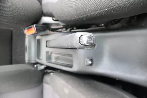 VW Golf 4 Bora Mitteltunnel Aschenbecher hinten Verkleidung schwarz (166440)