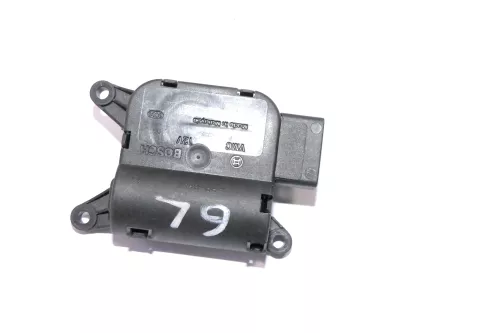 VW Fox Polo 9N Stellmotor Defrosterklappe Defroster 6Q1819453D Klimaanlage V154