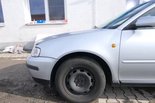 Audi A3 8L Kotflügel vorne links grau silber LY7M