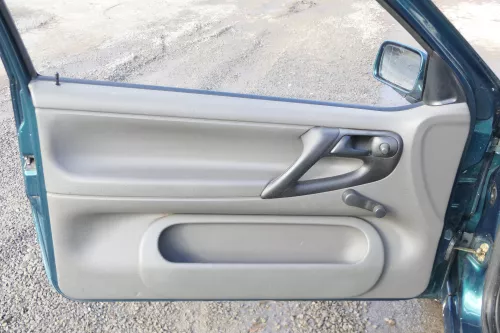 VW Polo 6N Türverkleidung Verkleidung Tür vorne links 2/3-Türer grau i (166602)