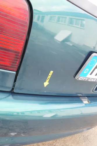 VW Polo 6N Heckklappe Klappe hinten Kofferraumklappe mit Scheibe grün LC6P (166614)