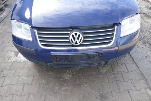 VW Passat 3BG Stoßstange vorne Frontstoßstange Stoßfänger blau LA5E (166640)